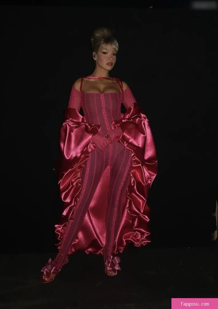 Shirin David