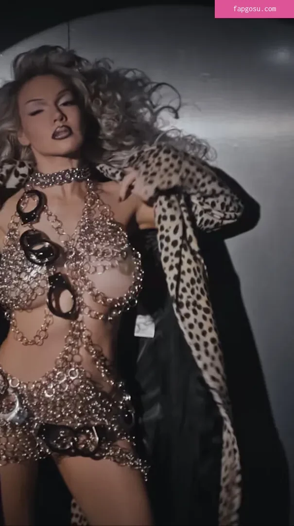 Shirin David