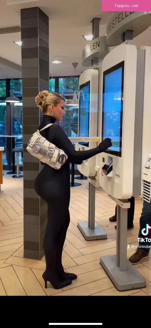 Shirin David