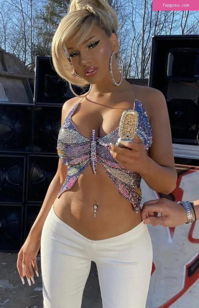 Shirin David