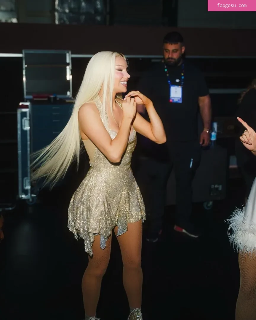 Shirin David