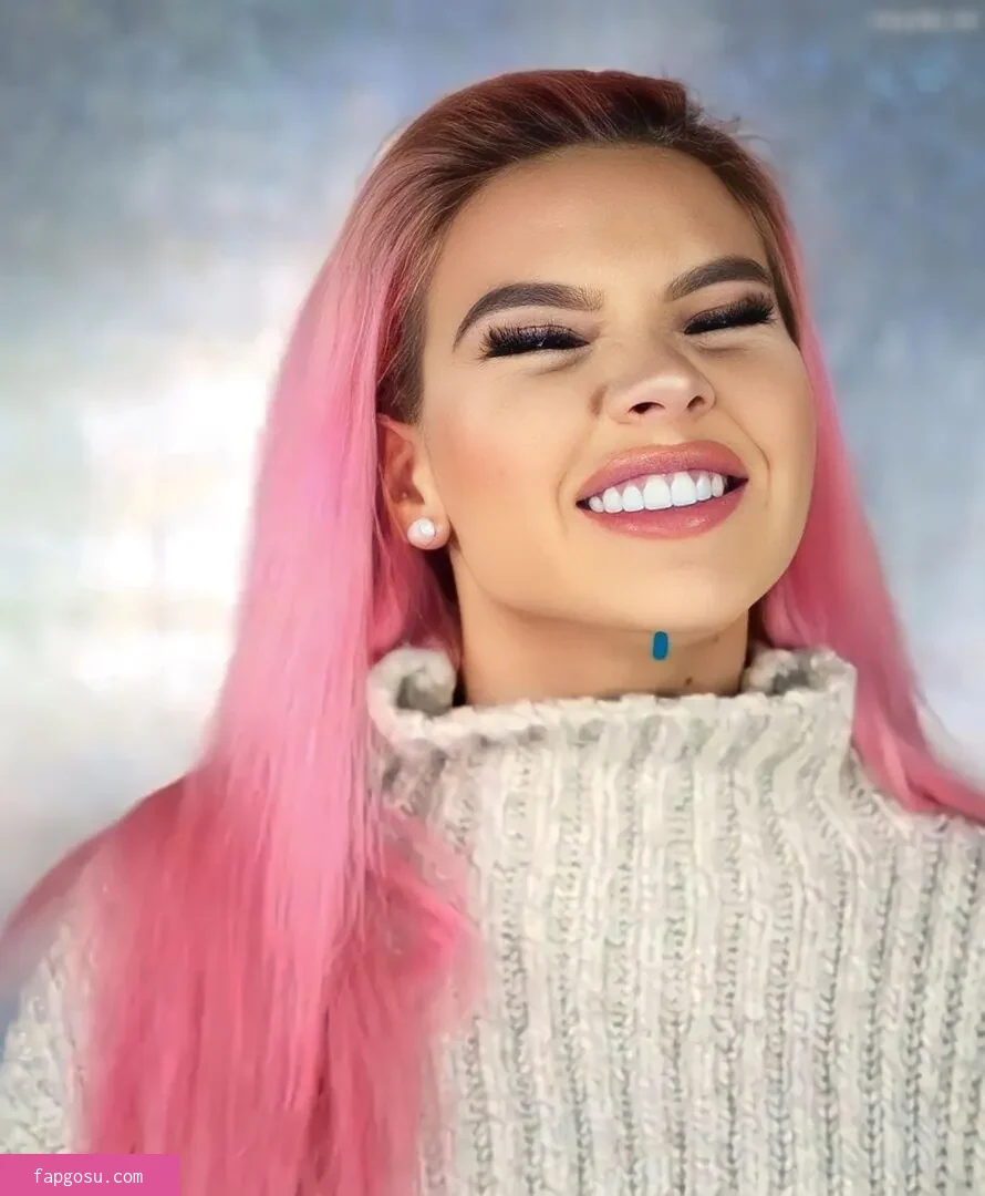 Shirin David