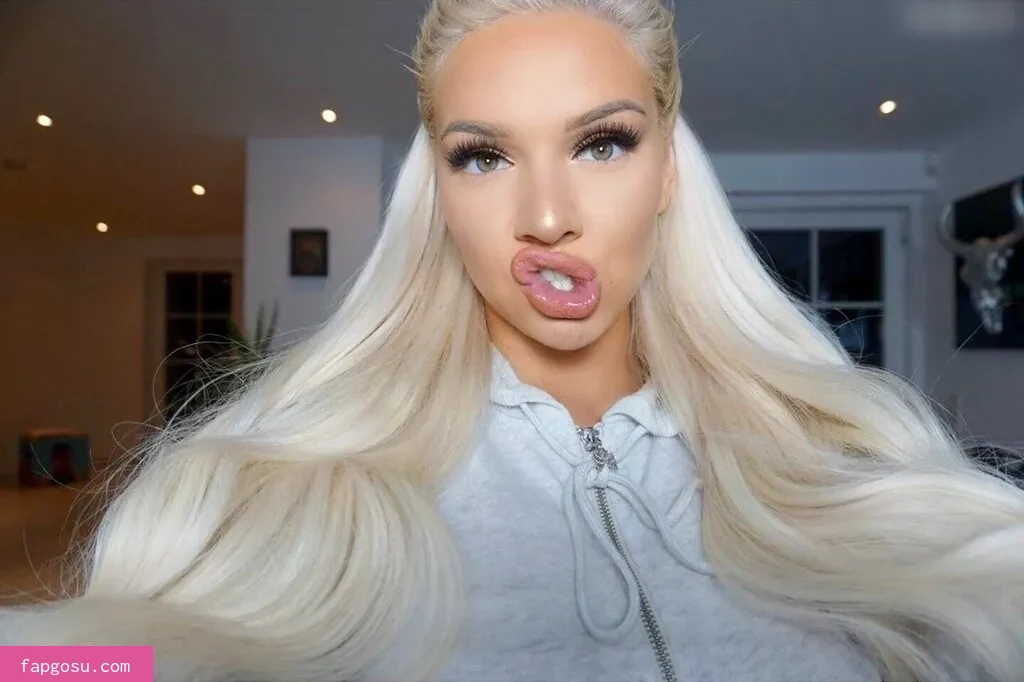 Shirin David