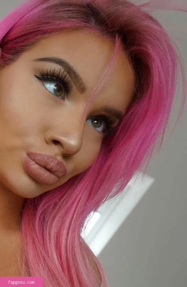 Shirin David