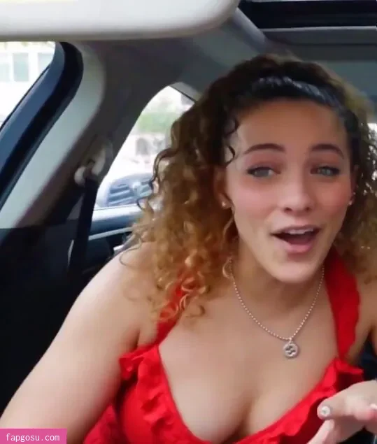 Sofie Dossi