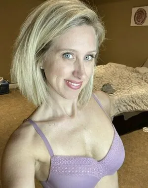 Sexyblondemissouri content