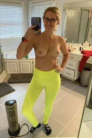 Sexyblondemissouri content