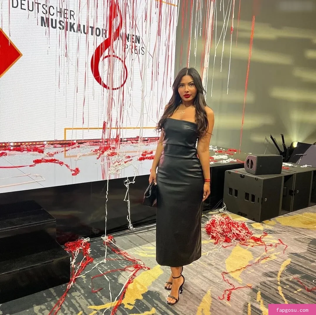 Steph Esther / iamstephalways