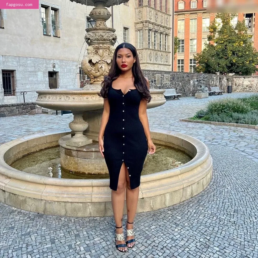 Steph Esther / iamstephalways