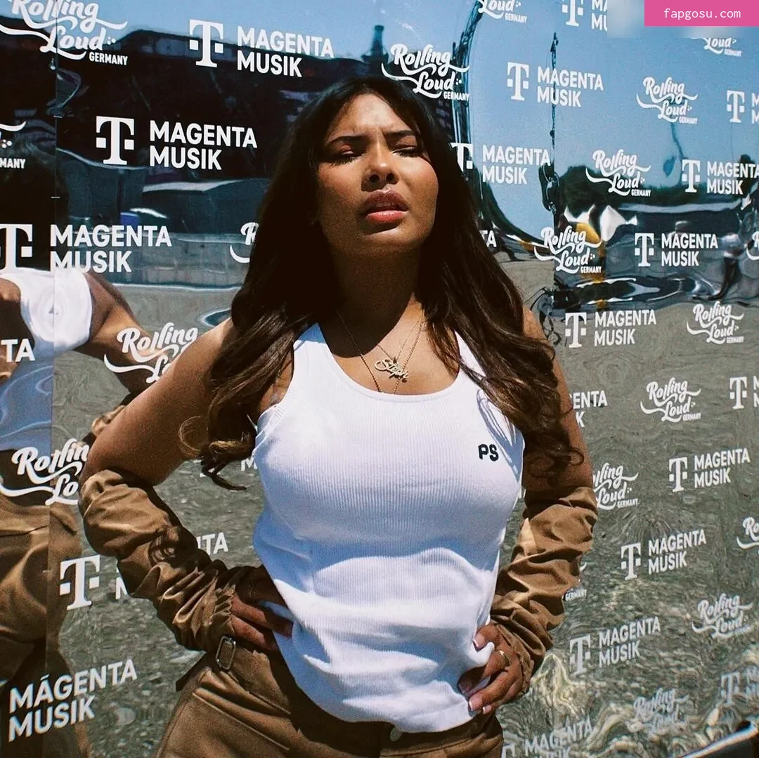 Steph Esther / iamstephalways