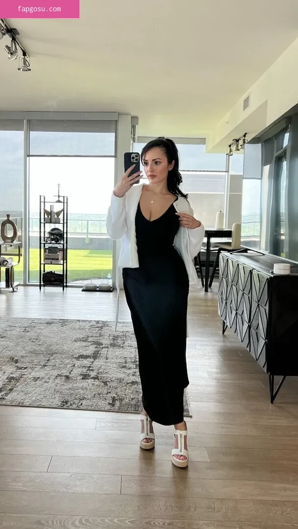 Sonia Ferraro