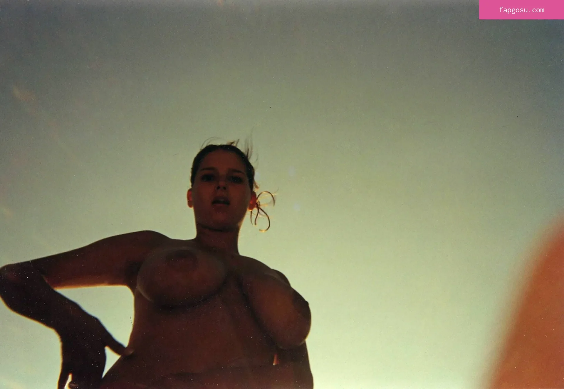 Saskia Howard Clarke