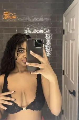 Sh33Natay content