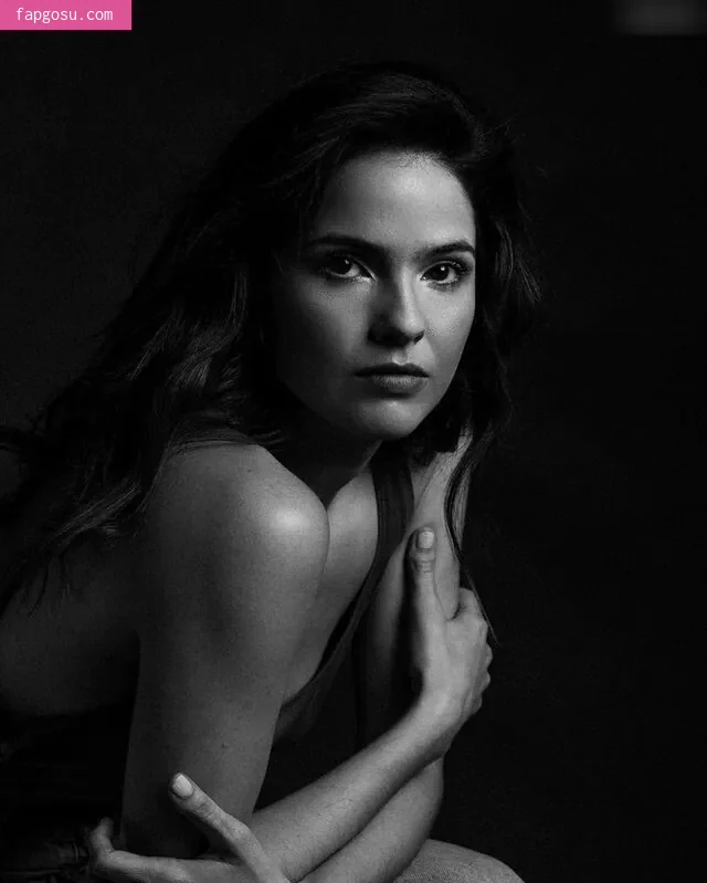 Shelley Hennig