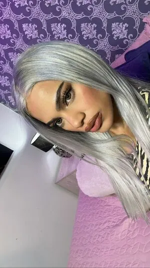 Shelynna content