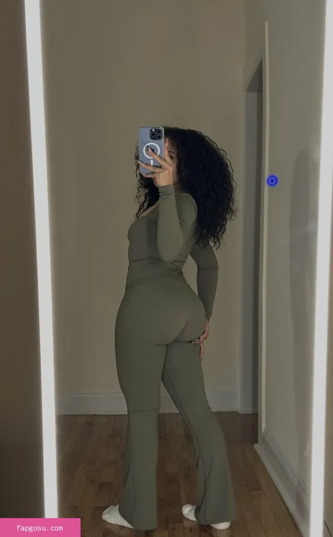 shesospicyyy
