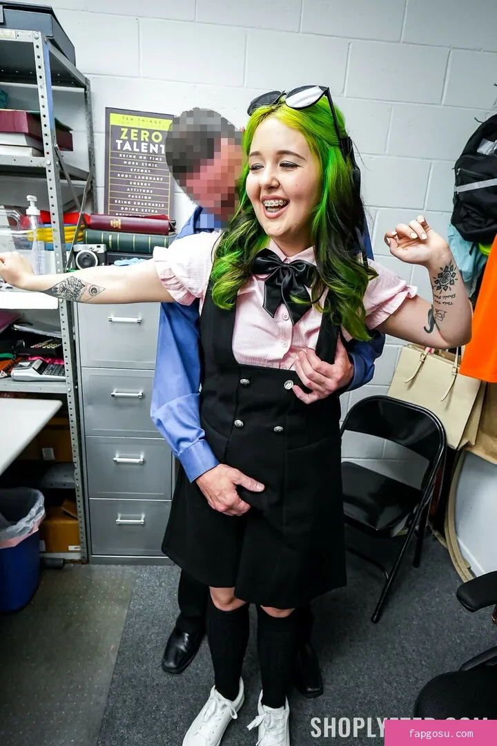 Shoplyfter