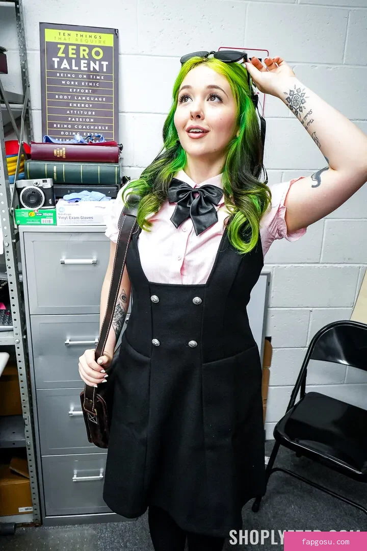 Shoplyfter