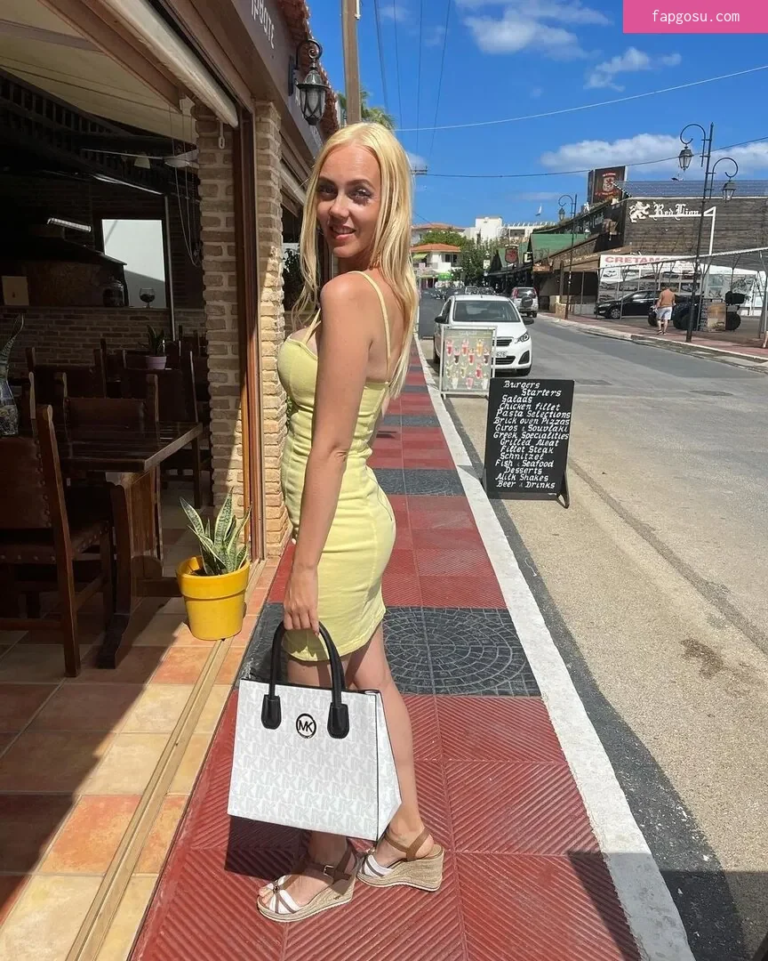 Sexy Julia