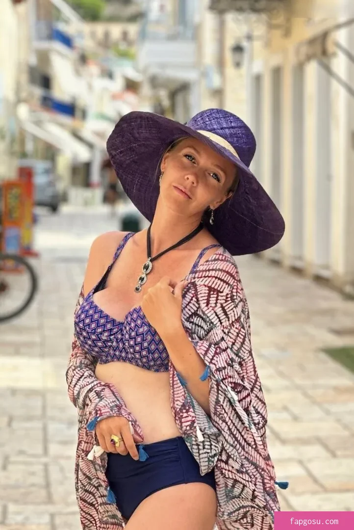 Sexy Julia