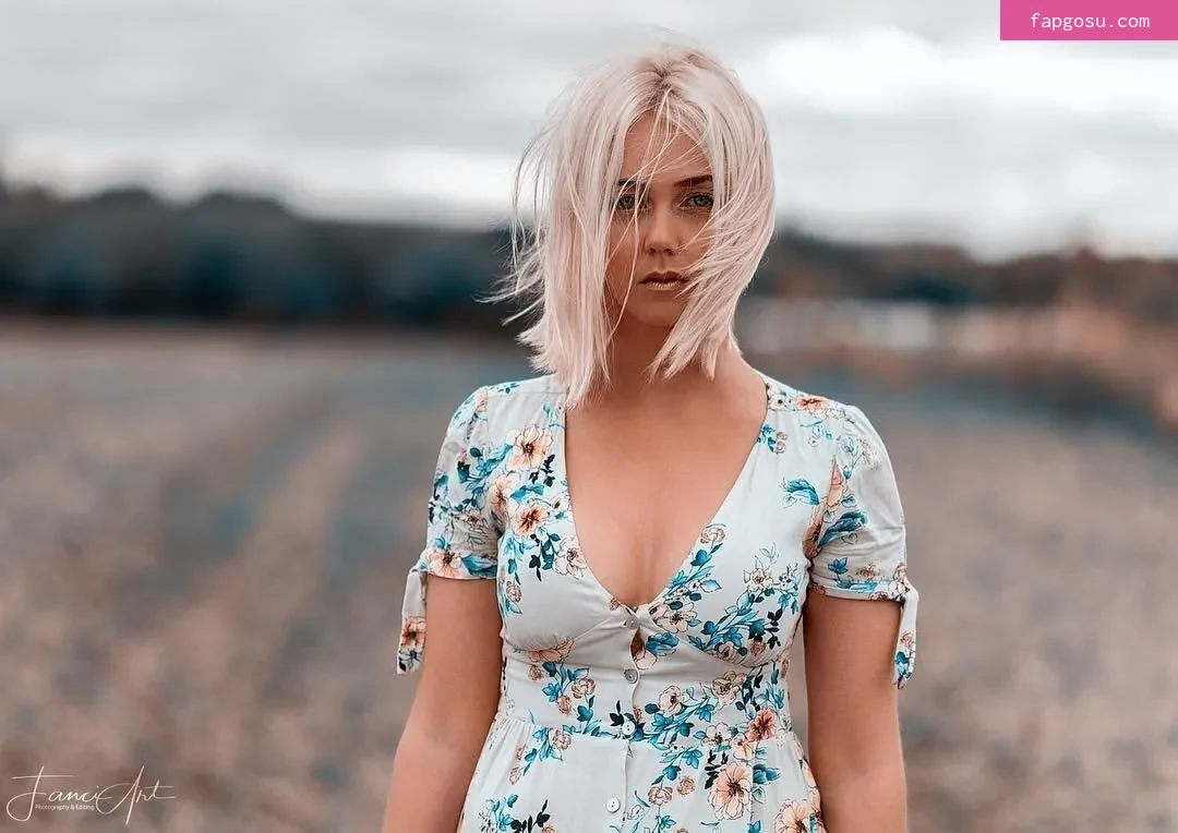Sexy Julia