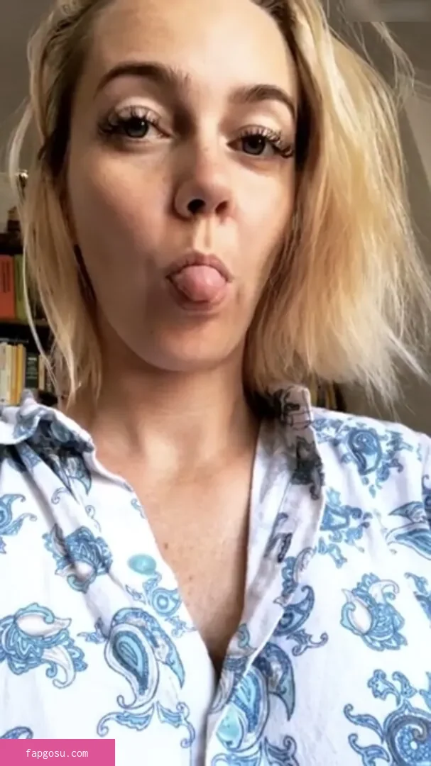 Sexy Julia
