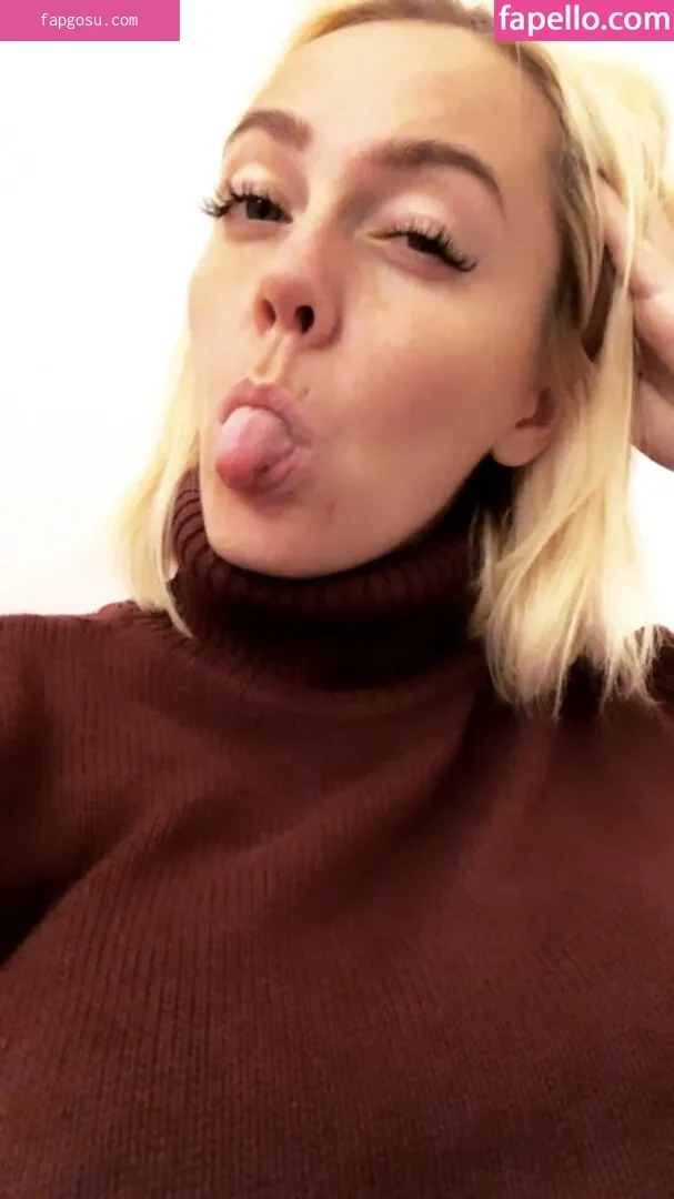 Sexy Julia