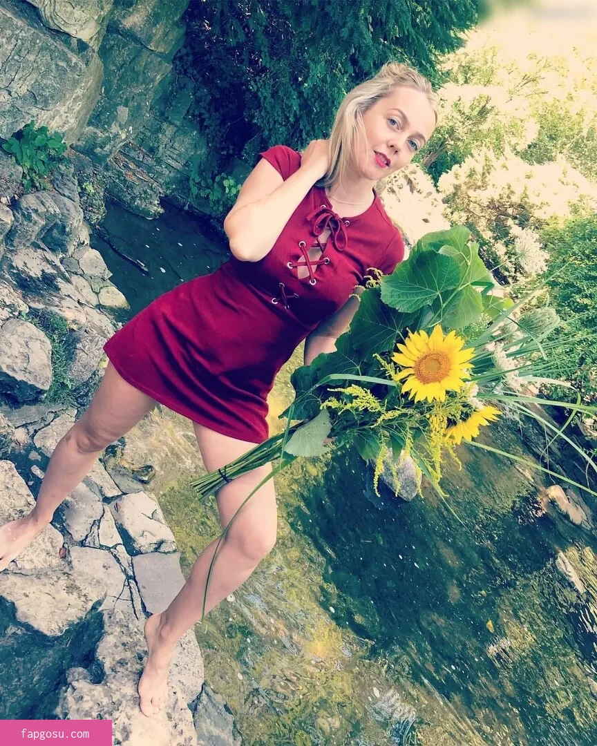 Sexy Julia