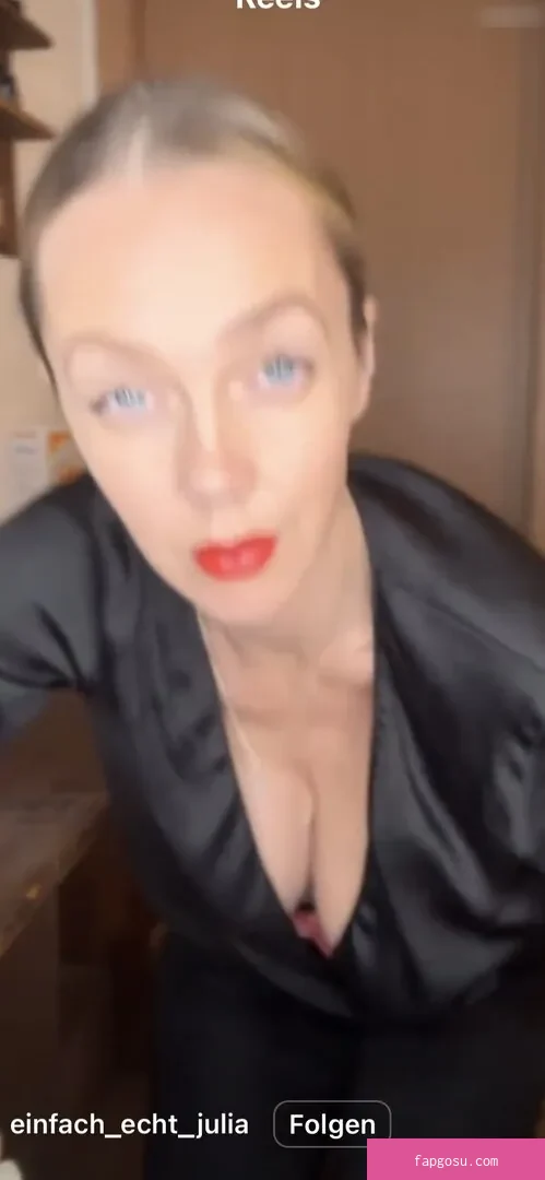 Sexy Julia