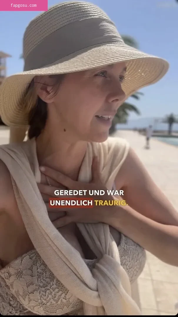 Sexy Julia