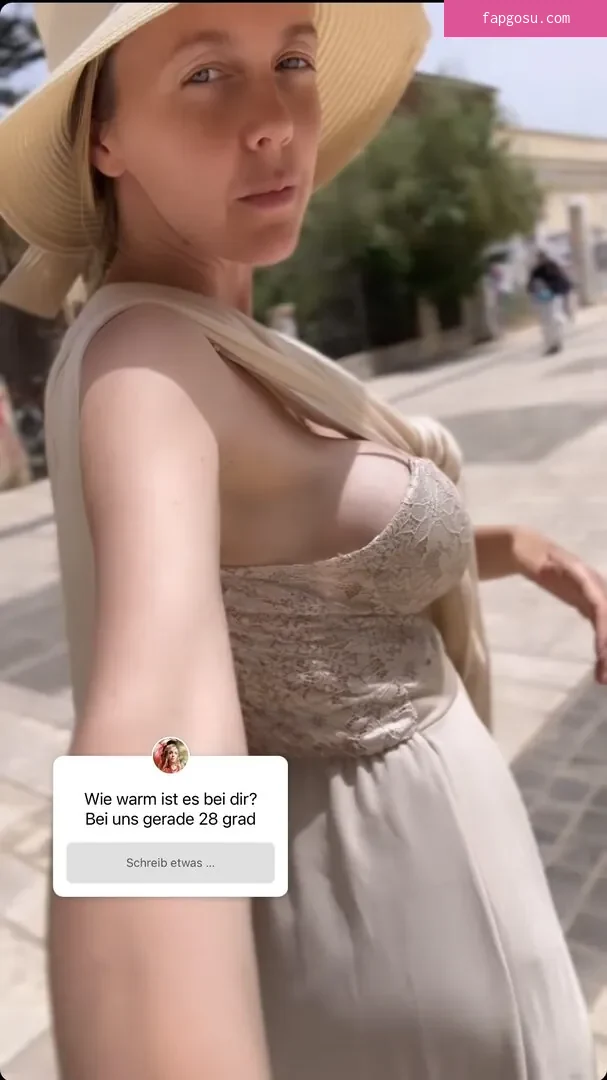Sexy Julia