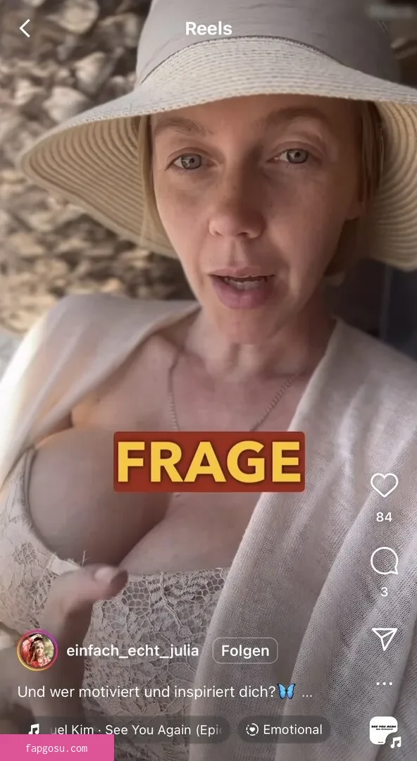 Sexy Julia