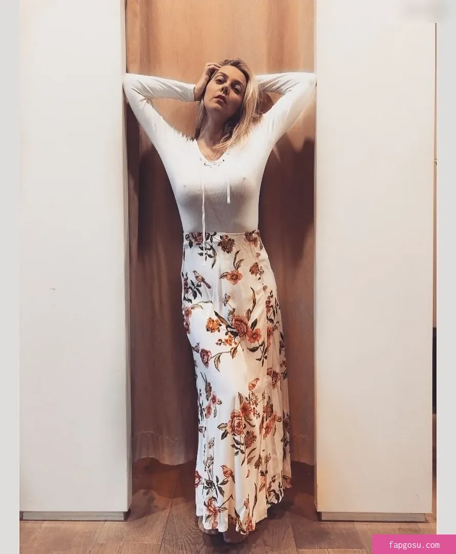 Sexy Julia
