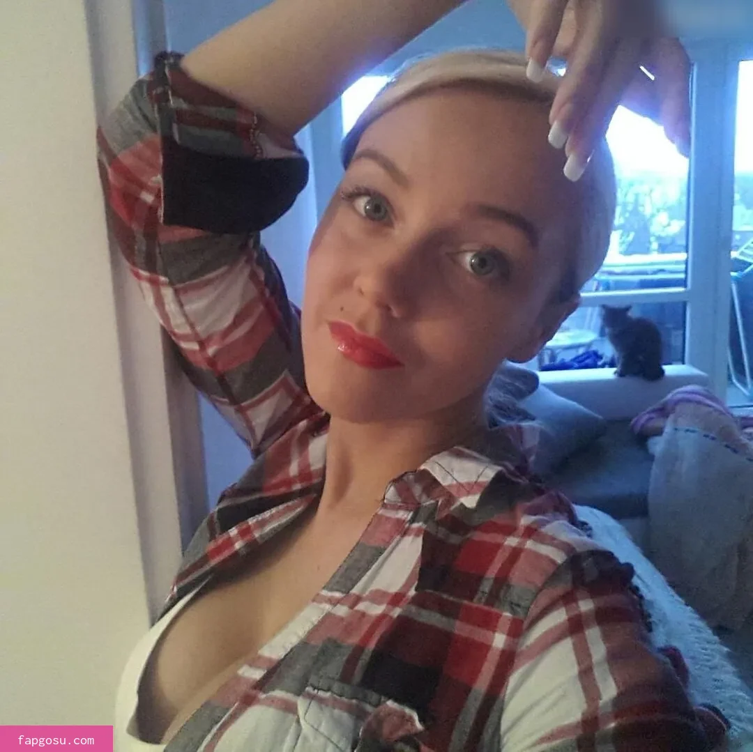 Sexy Julia