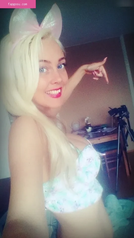 Sexy Julia