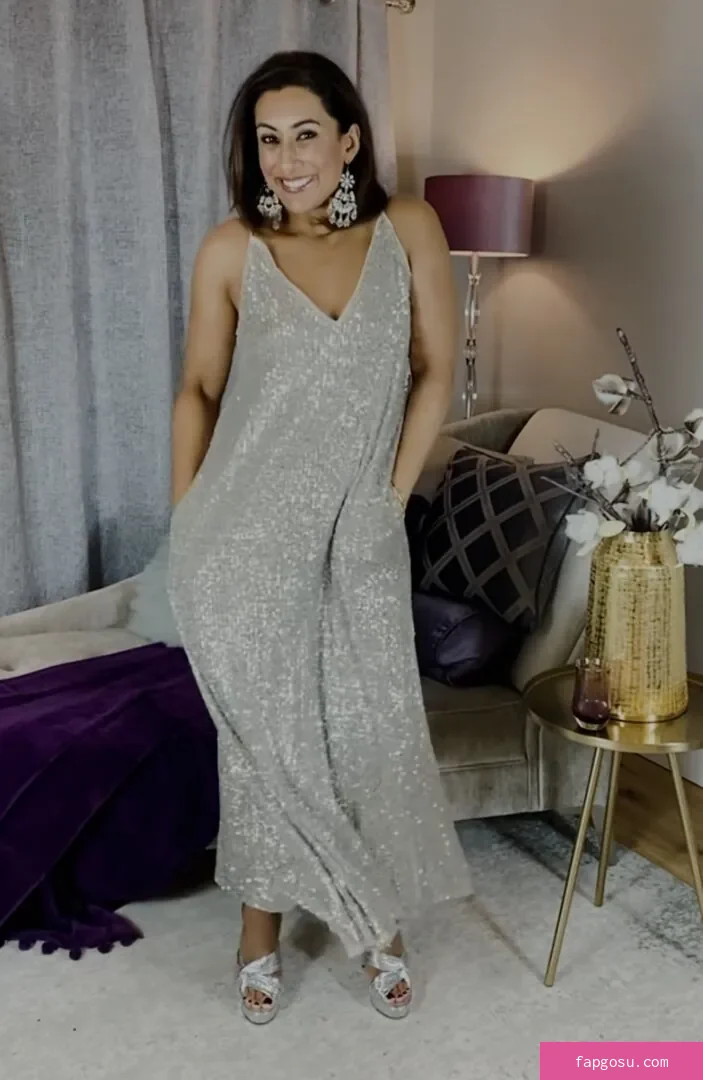Saira Khan