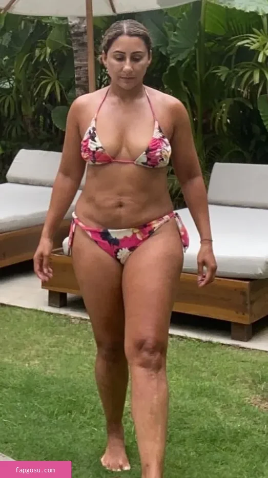 Saira Khan