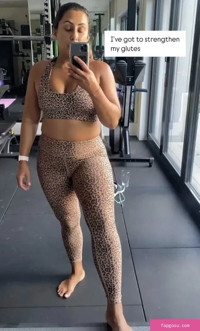 Saira Khan