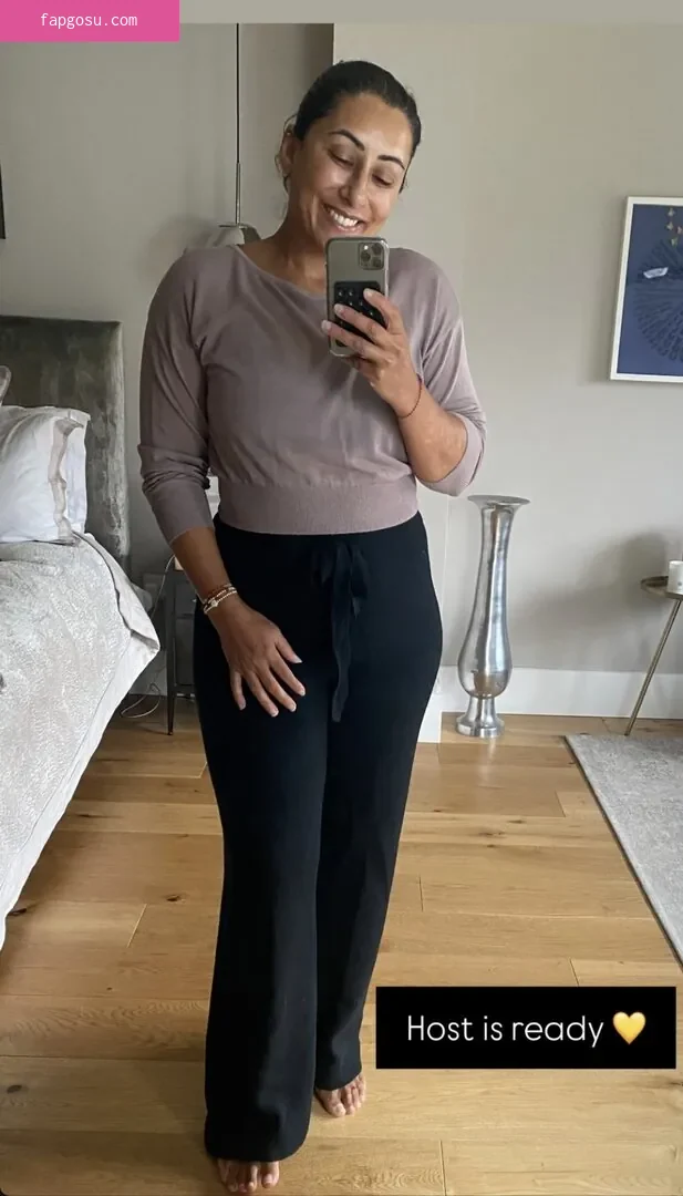 Saira Khan