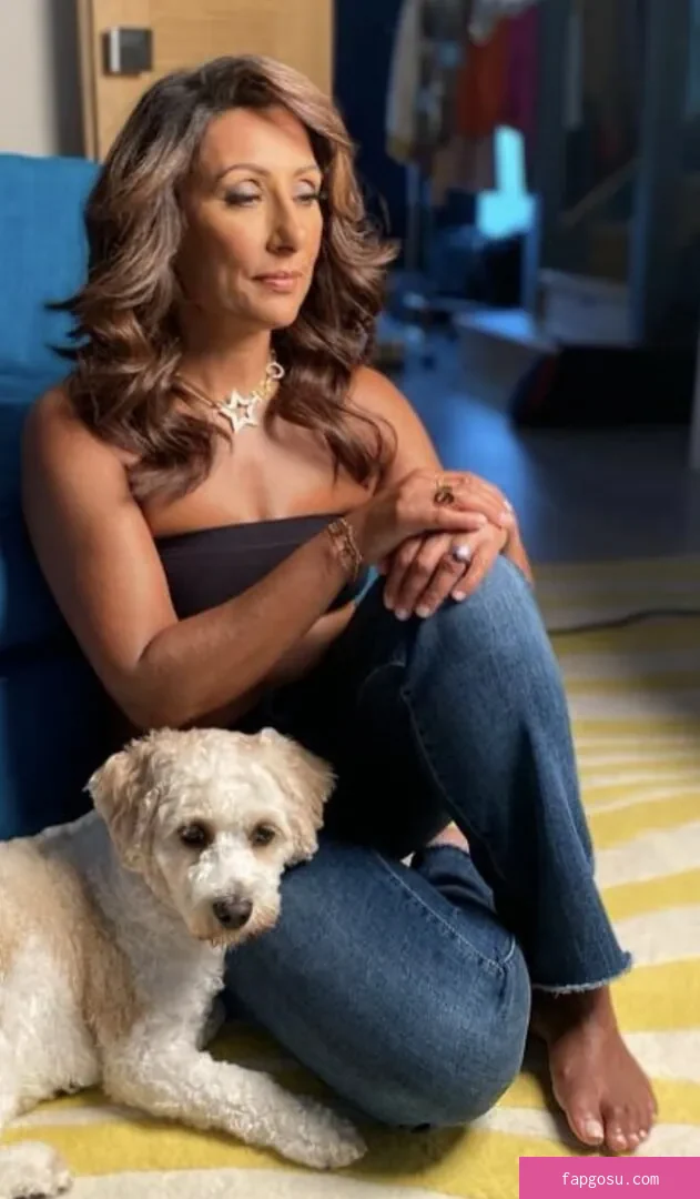 Saira Khan