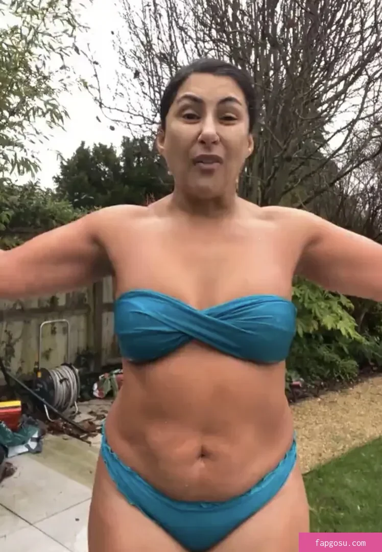 Saira Khan