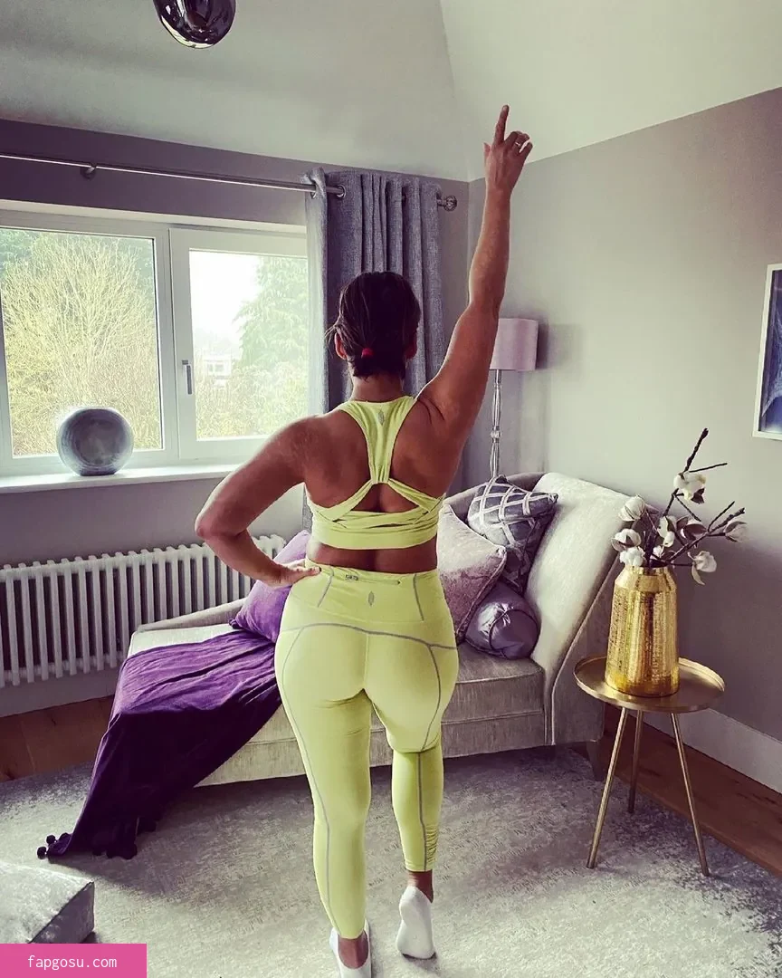 Saira Khan