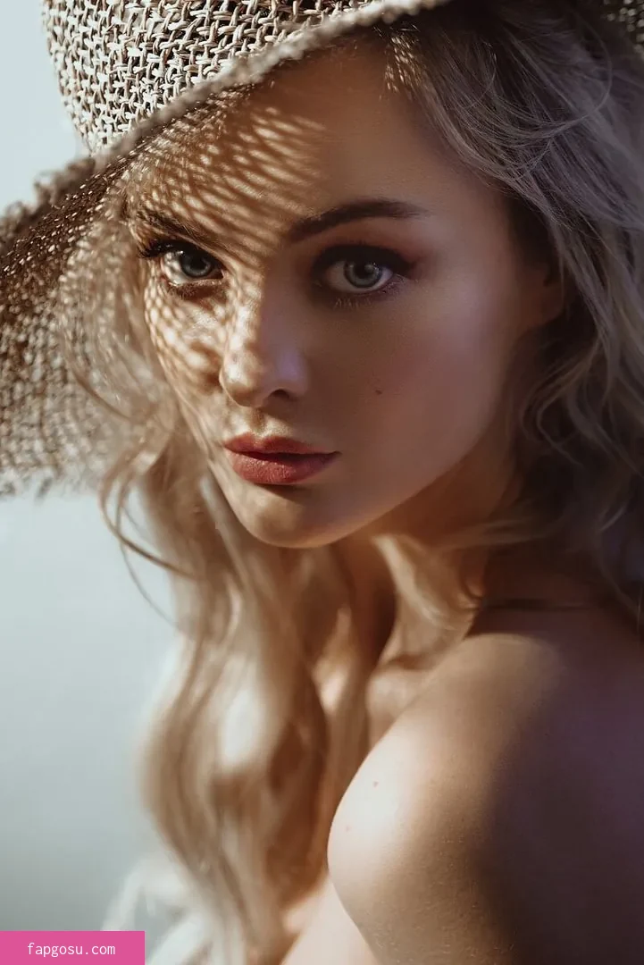 Sophie Katssby
