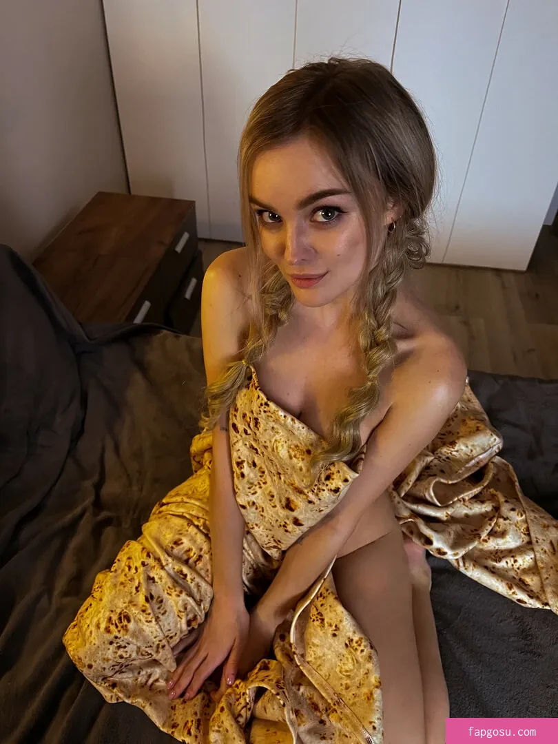 Sophie Katssby