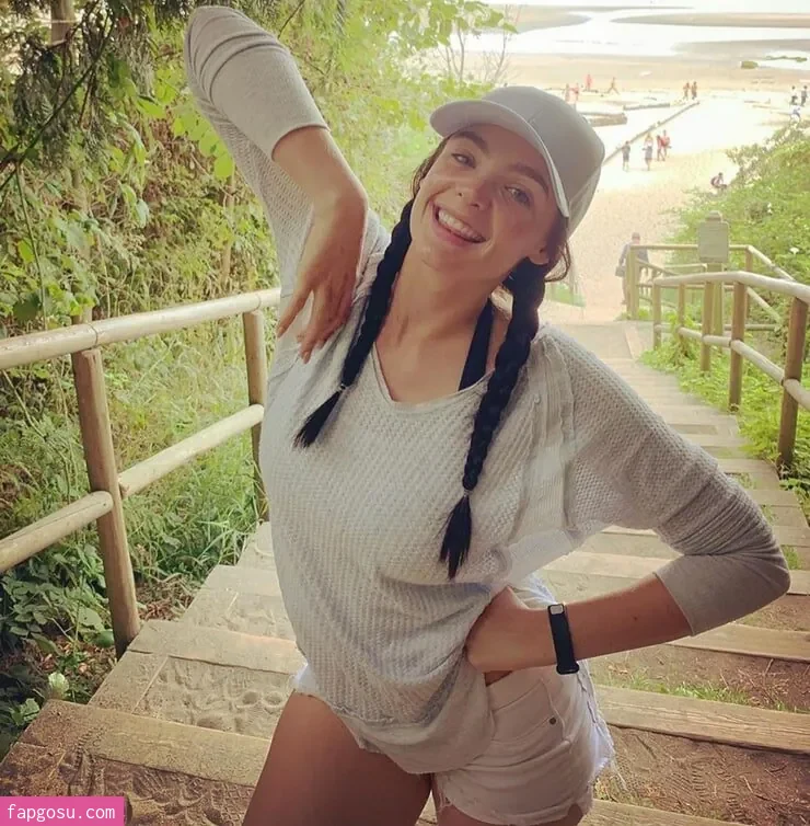 Stevie Lynn Jones