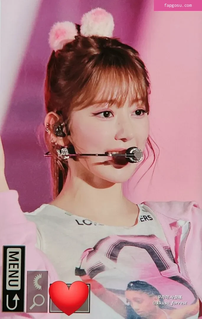 Sakura Miyawaki 宮脇 咲良
