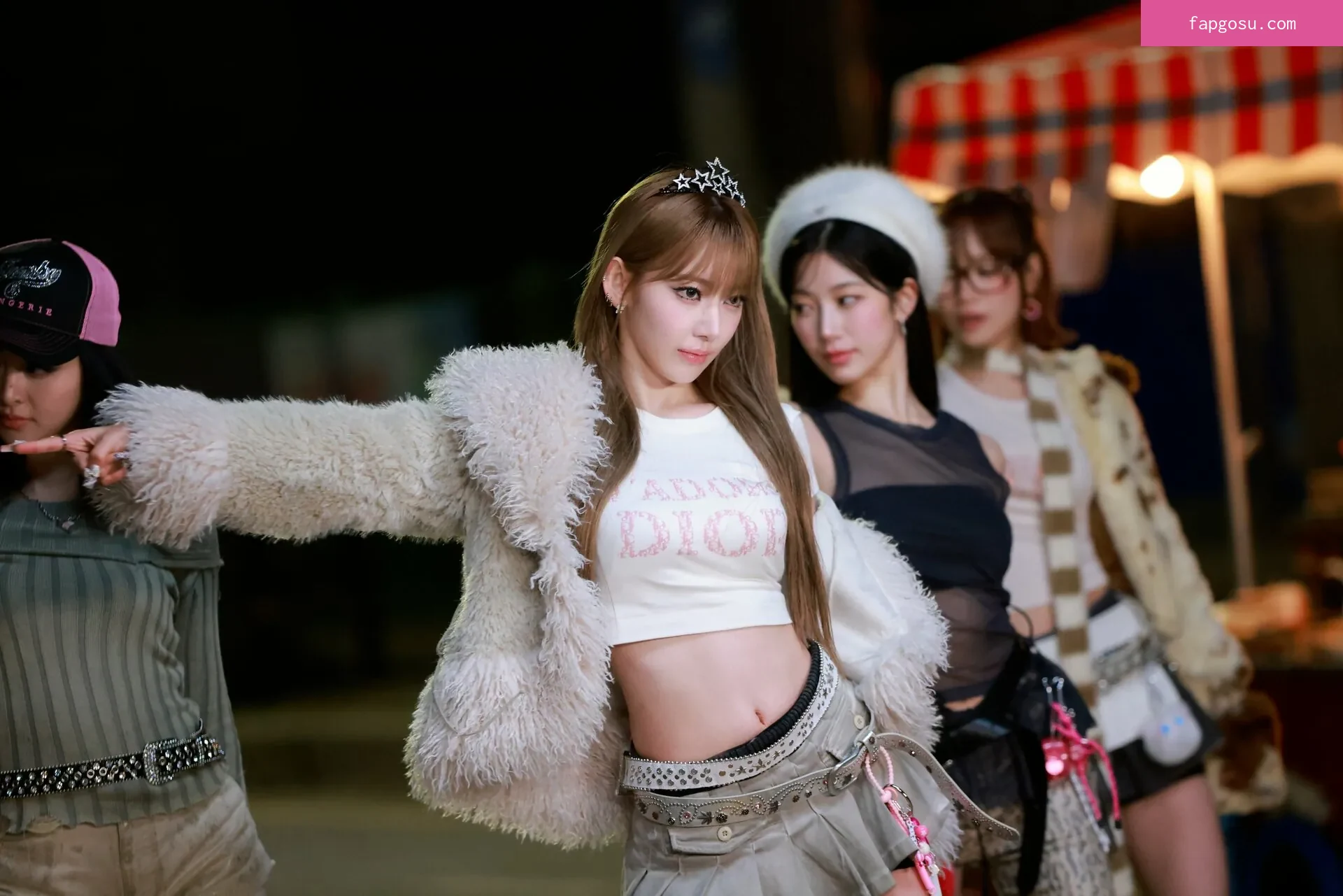 Sakura Miyawaki 宮脇 咲良