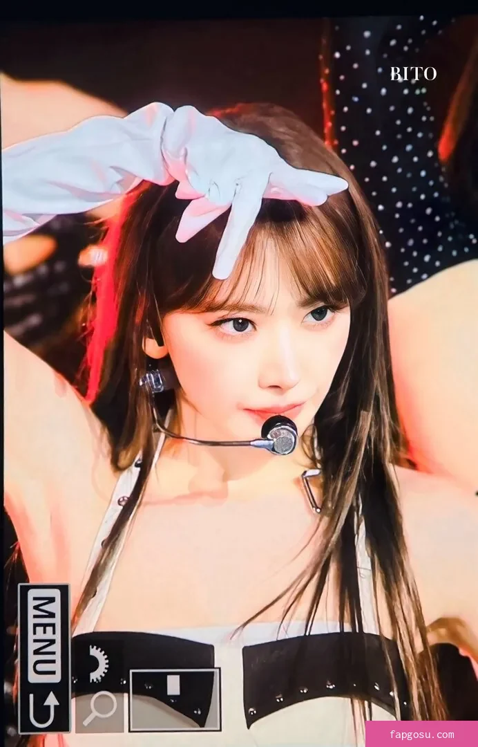 Sakura Miyawaki 宮脇 咲良