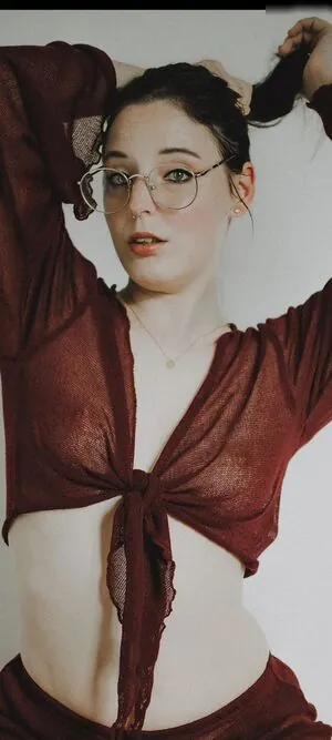 Sara Meier content
