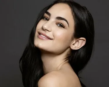 Sarah Mollica content